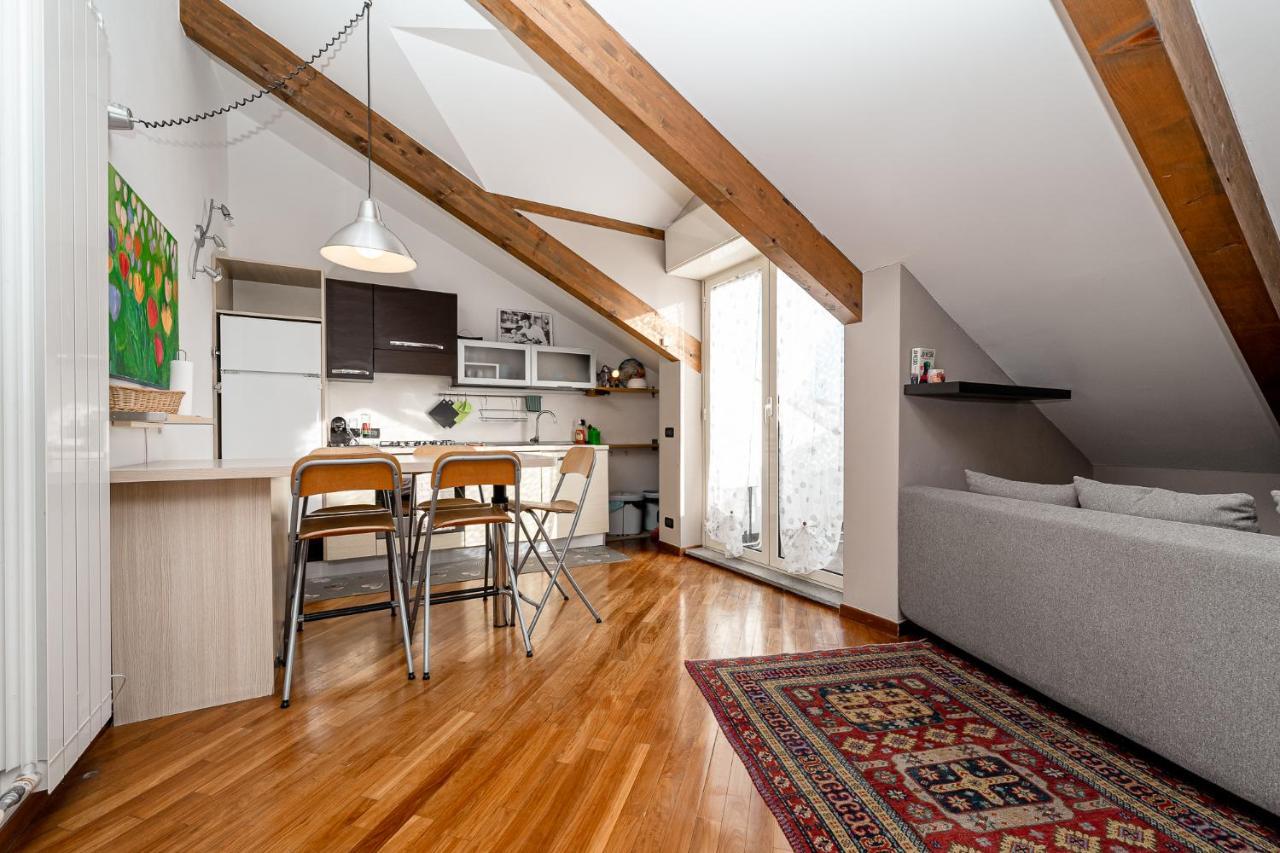 Stagabin La Mansarda Panoramica Un Rifugio Di Eleganza E Tranquillita Apartment ตูริน ภายนอก รูปภาพ